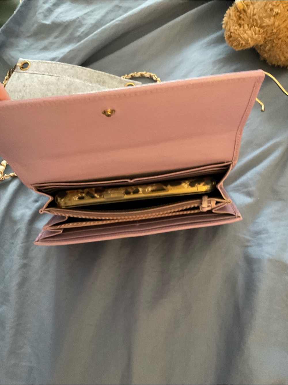 Gucci Lavender Flap Wallet on Chain, Hand painted Flowes - Picture 14 of 15